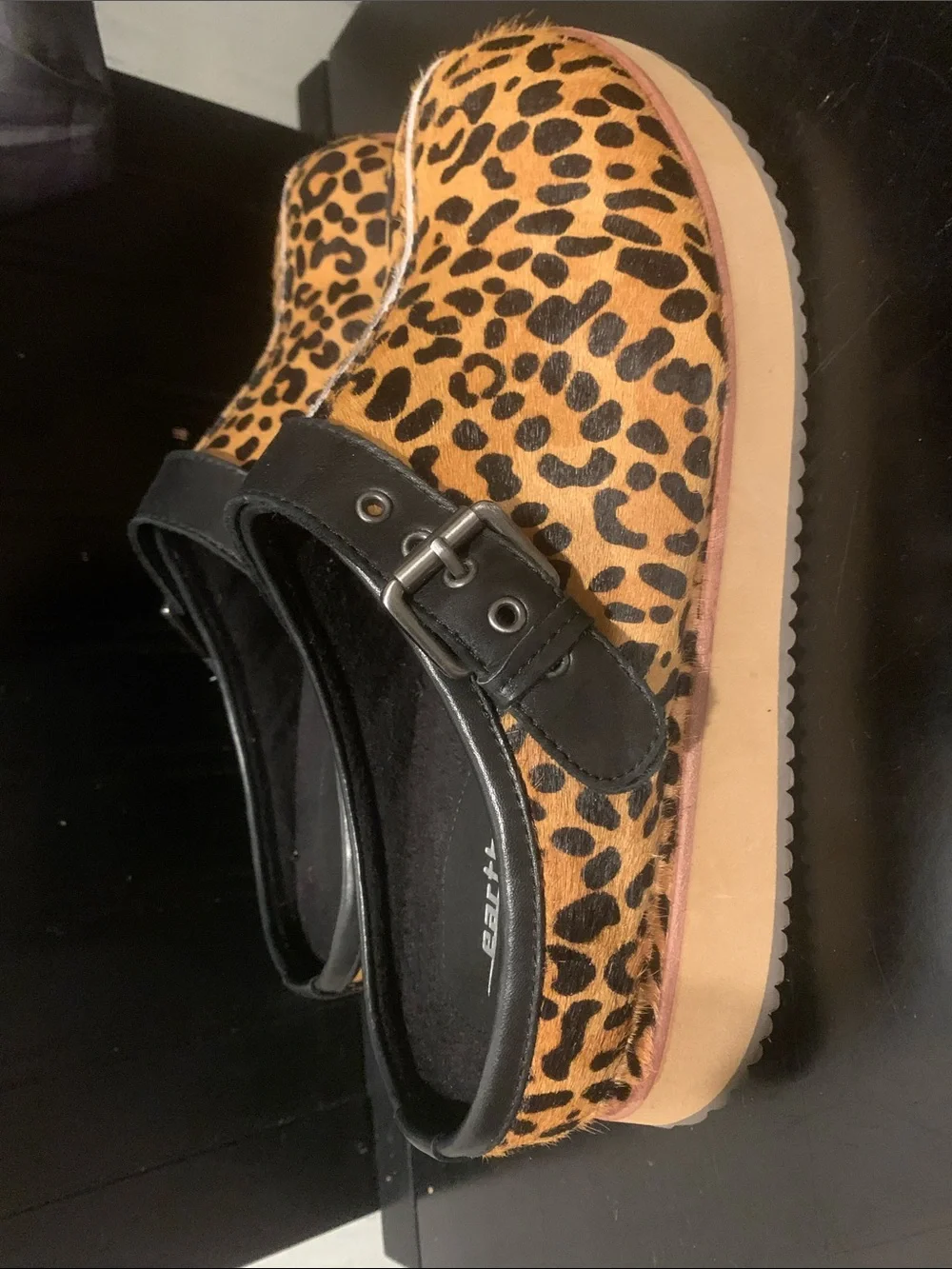 Earth Leopard Print size 9 to 9.5